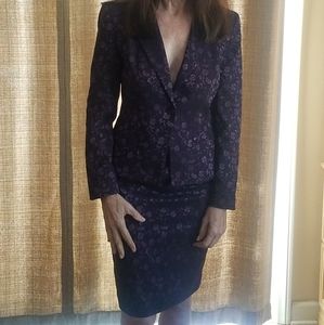 Women's business suit